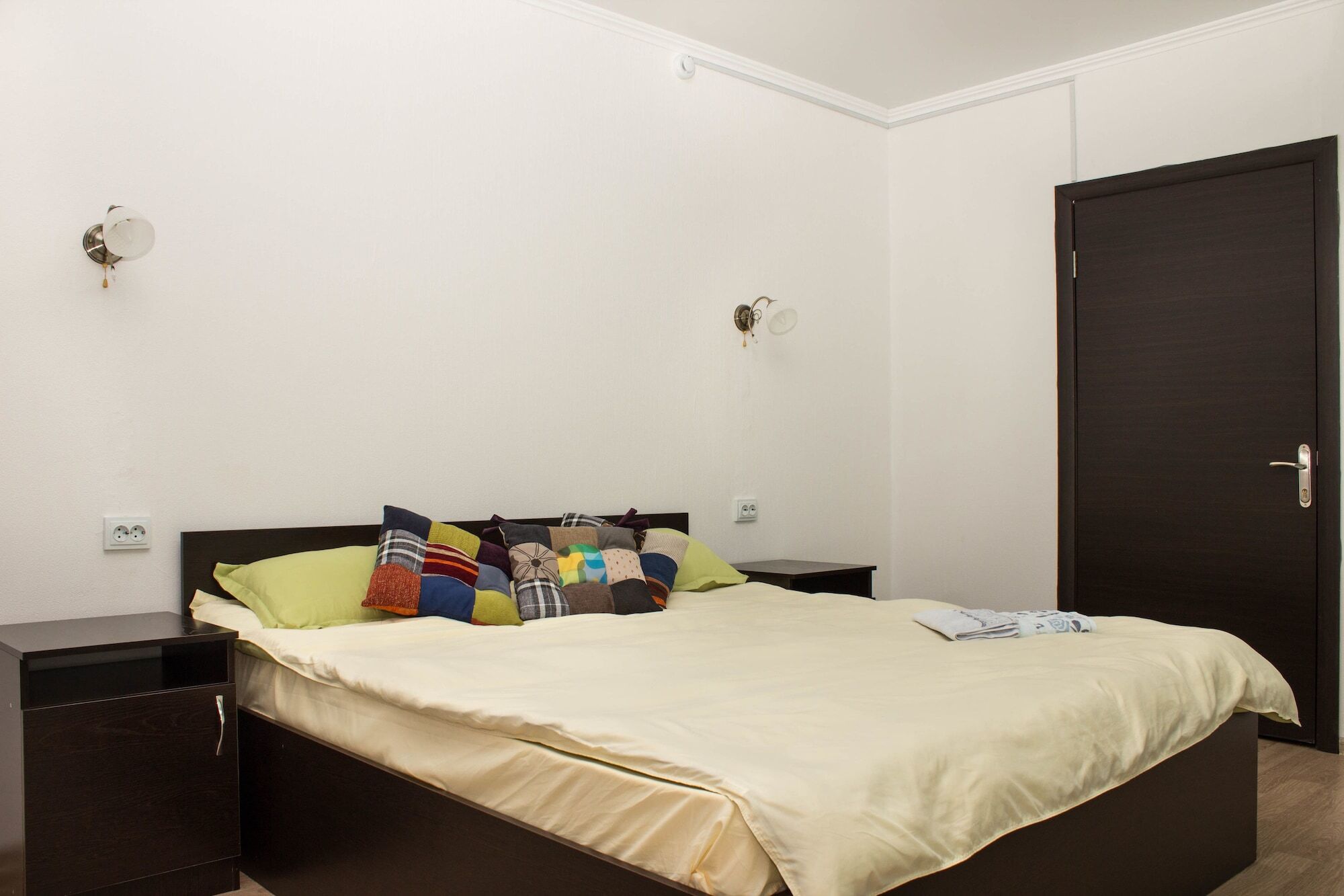 Nicehostel Alma-Ata Exteriör bild